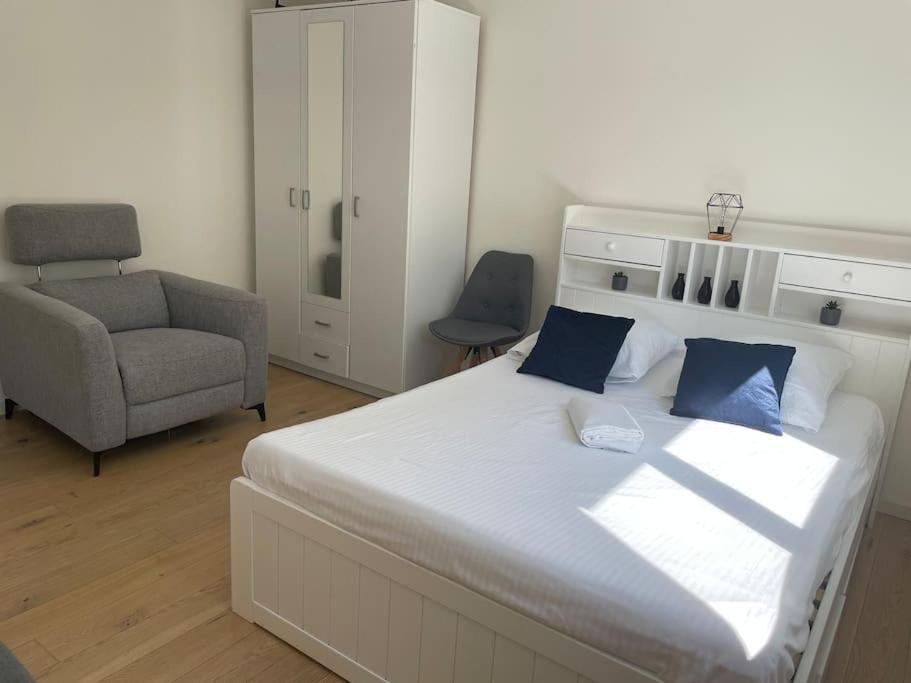Studio Proche De La Gare ! Apartment Лозана Екстериор снимка