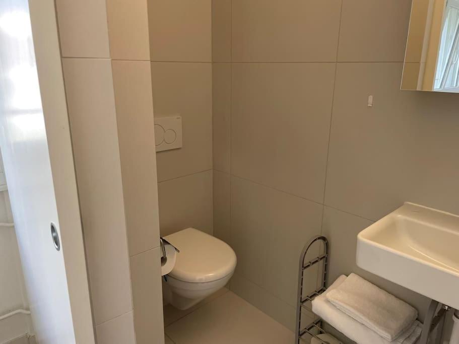 Studio Proche De La Gare ! Apartment Лозана Екстериор снимка
